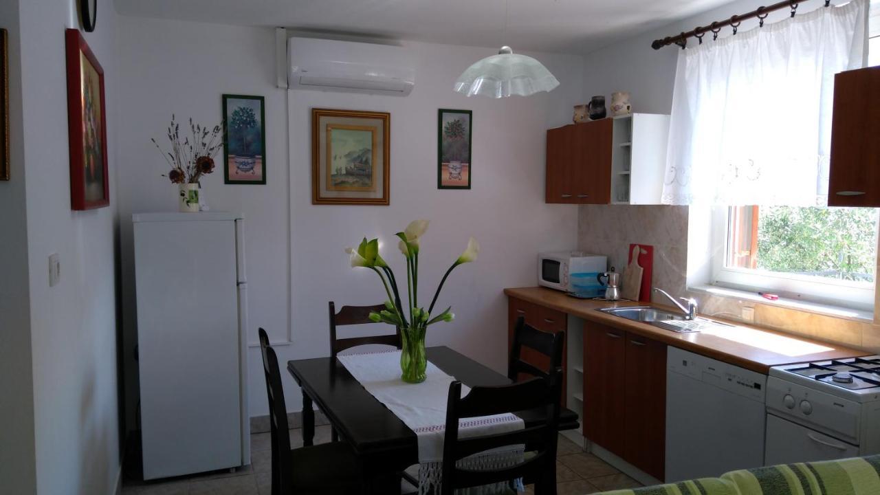 Apartman Ruza Brzac Ngoại thất bức ảnh